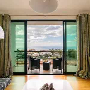 Amazing 3 Bedroom Apartament